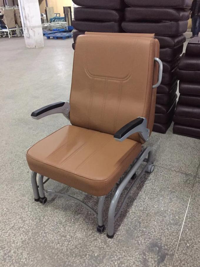 Petugas Rental Lipat Seluler 38Kg 106cm Kursi Kursi Medis 0