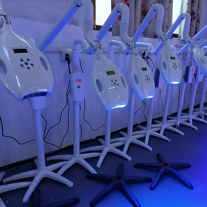 Peralatan Pemutih Gigi Tricolor Sistem Pemutihan LED 490mm 1