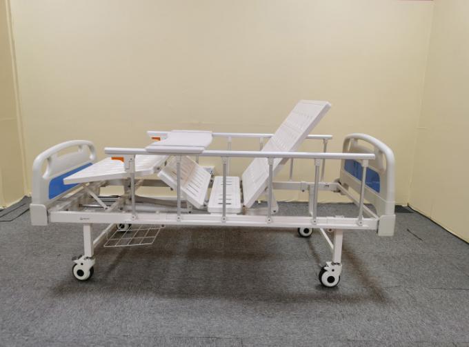 Tempat Tidur Rumah Sakit Manual Rocker Logam Ganda Putih Dan Biru 1