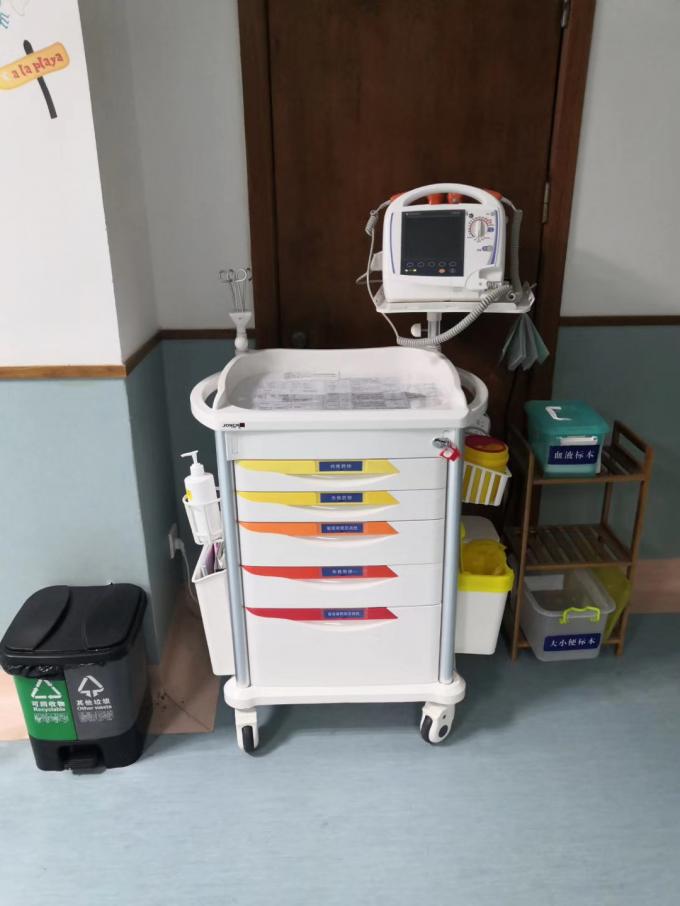 Keranjang Ambulans ABS Putih Medis Rumah Sakit Dengan Empat Roda 1
