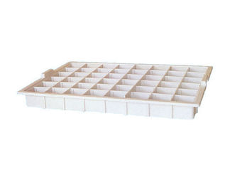 Beli Nampan Obat Tempat Tidur Rumah Sakit plastik Dengan 48 Kotak Kasus 513 * 360 * 50mm pembuatan online