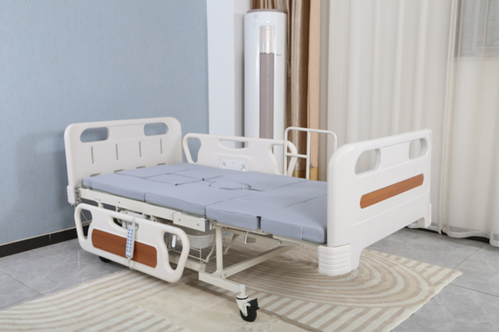 Putih Adjustable Listrik Multifunctional Perawat Tempat Tidur Untuk Rumah Sakit 2090 * 1020mm