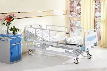 Tempat Tidur Medis Manual Tiga Fungsi Manual