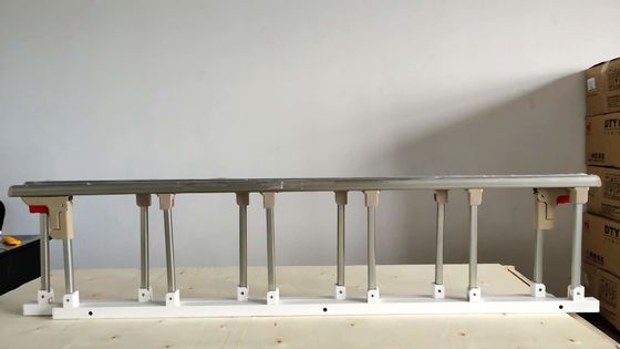 Rel Penjaga Tempat Tidur Rumah Sakit Enam Tiang Aluminium Alloy Side Rail Dilipat