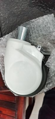 Bagian Tempat Tidur Rumah Sakit Medical Caster 5 Inch Bisu Plastik Roda Dengan Rem ABS Penutup Luar