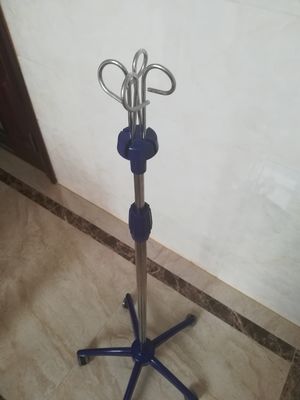 Perabotan Medis New IV Stand High Adjustable Infusion Frame tiang IV