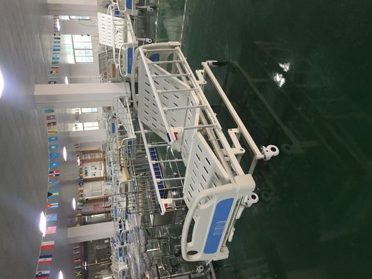 Tiga Fungsi Engkol Aluminium Alloy Side Rails Tempat Tidur Rumah Sakit Manual Pasien