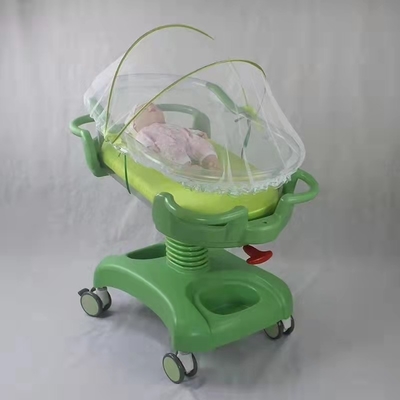 Bahan Plastik Hijau Stroller Sudut Disesuaikan Untuk Istirahat Tidur Bayi