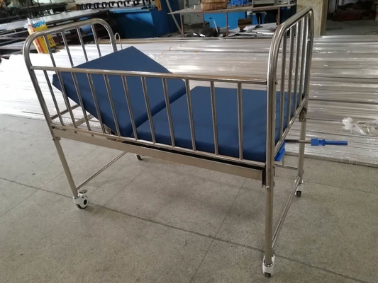 Bahan Stainless Steel Tempat Tidur Bayi Rumah Sakit Medis