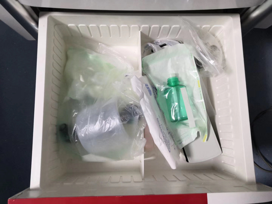 Keranjang Ambulans ABS Putih Medis Rumah Sakit Dengan Empat Roda
